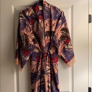Japna Lounge Robe
